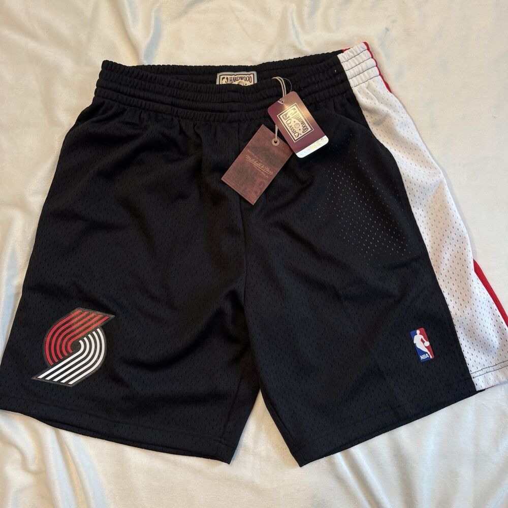 Mitchell & Ness Portland Trail Blazers 99-00 NBA Swingman Road Shorts